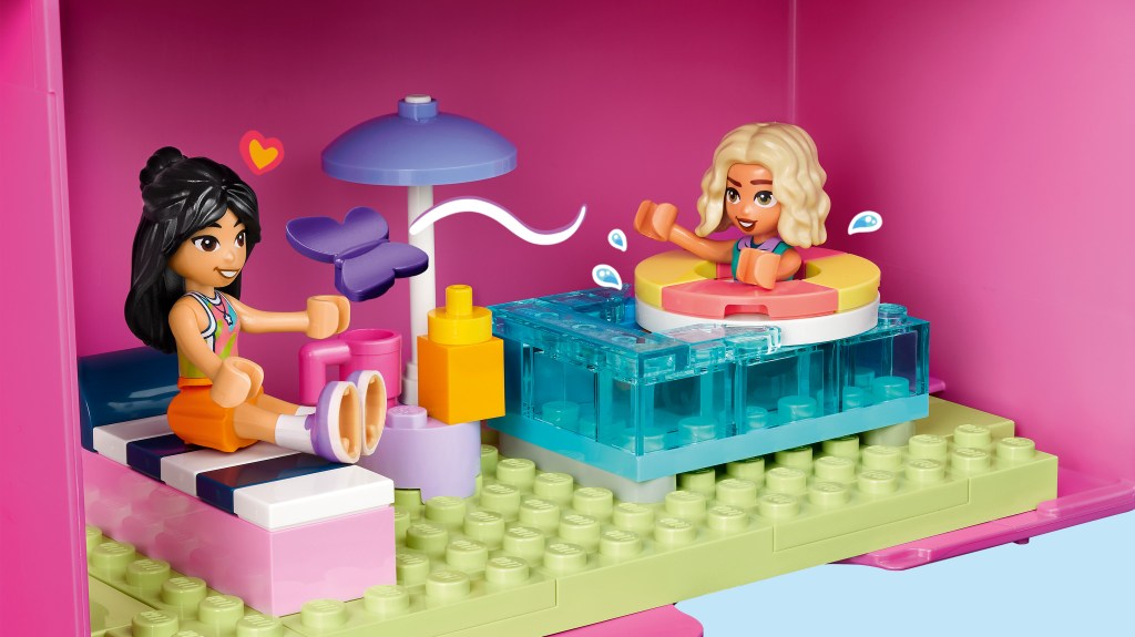 détails LEGO® Friends 42697 La Maison de Poupée dans la Valise Créative