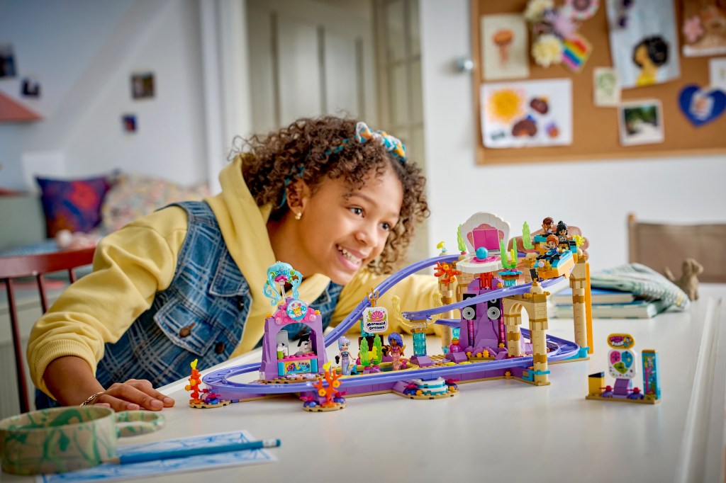 LEGO® Friends 42703 Les Montagnes Russes des Sirènes
