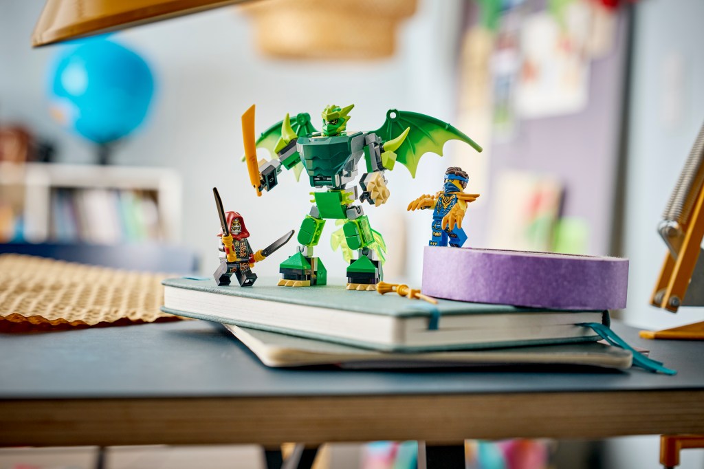 LEGO NINJAGO 71862 Pack de Combat : le Robot Dragon de Lloyd