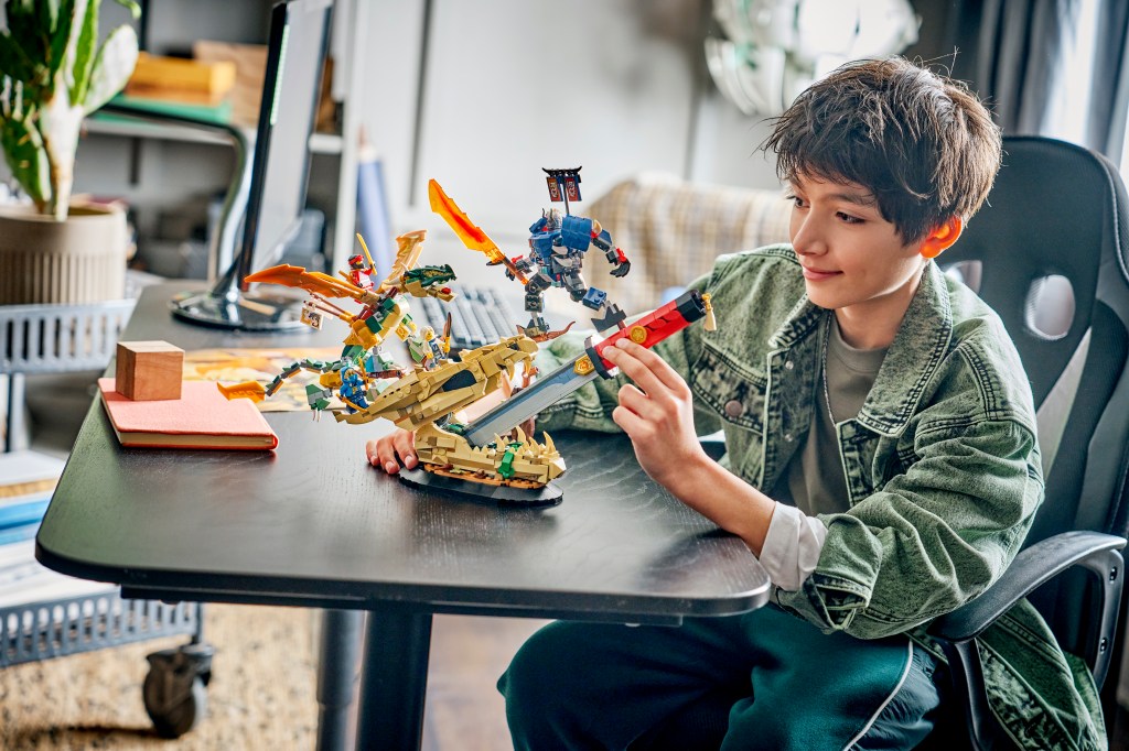 LEGO NINJAGO 71871 Combat sur la Lame du Dragon