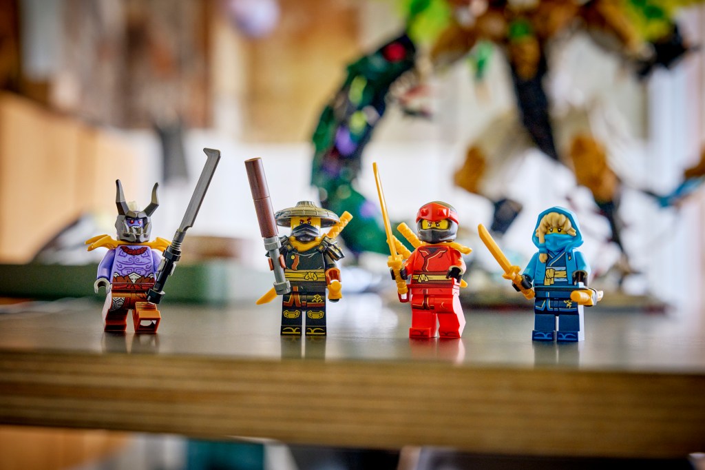 figurines LEGO NINJAGO 71872 Le Combat de l'Ultra Dragon
