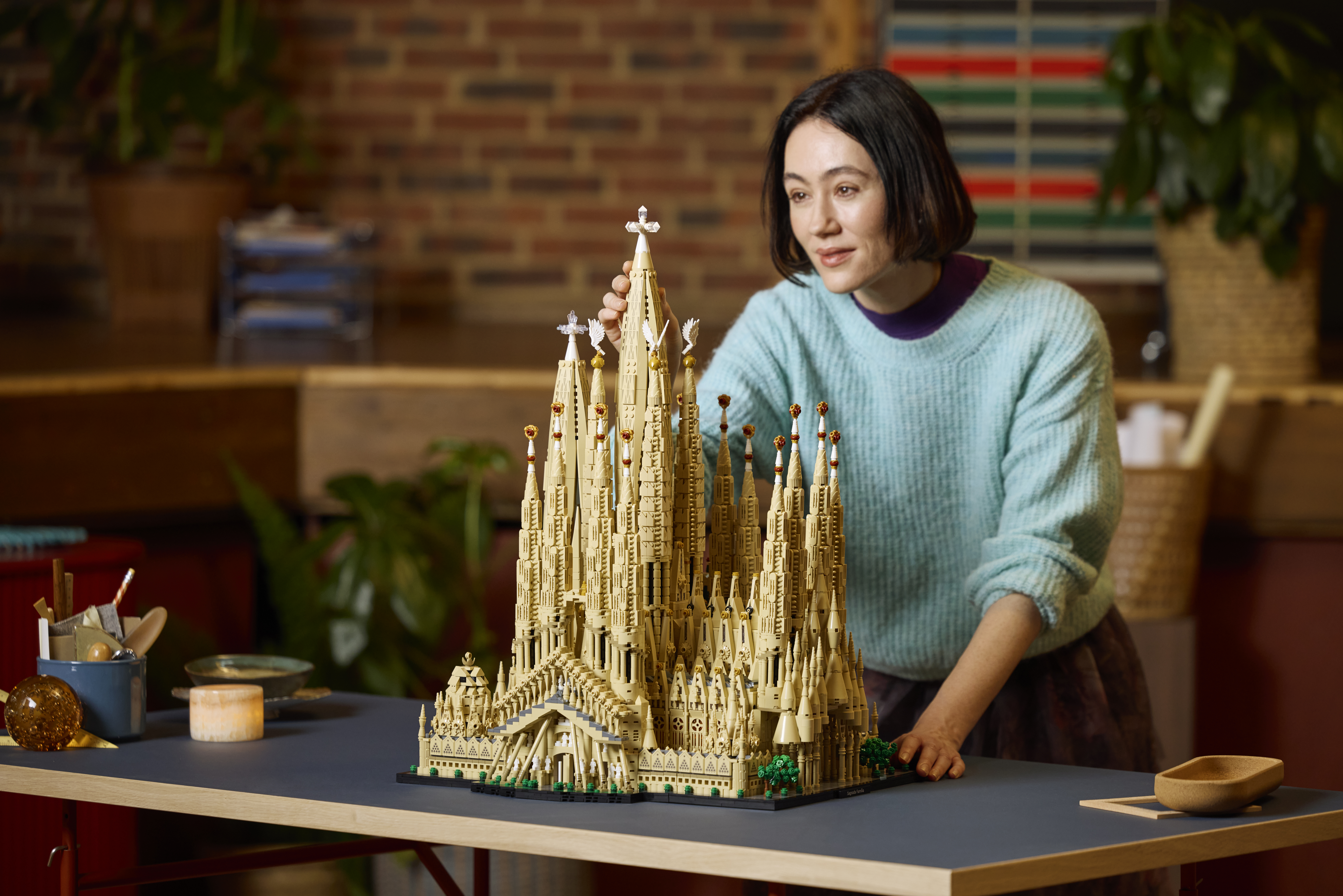 LEGO Architecture 21065 La Sagrada Família, plus grand set LEGO du monde