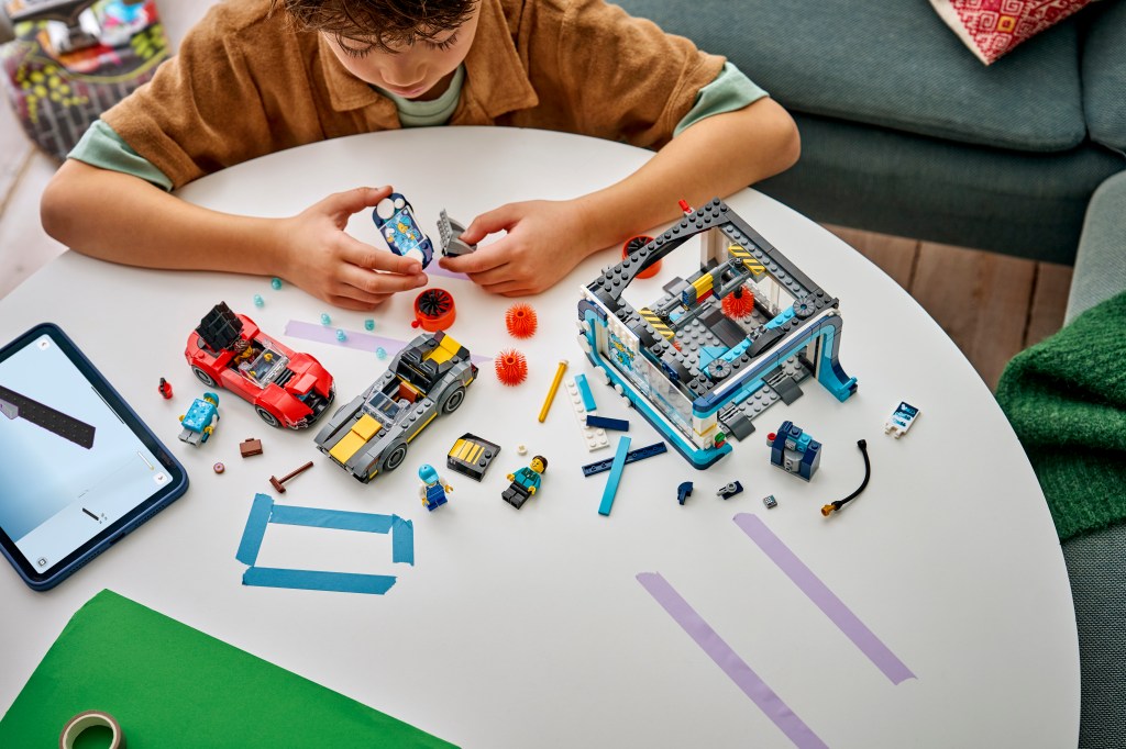 construction LEGO City 60497 La Station de Lavage Automatique