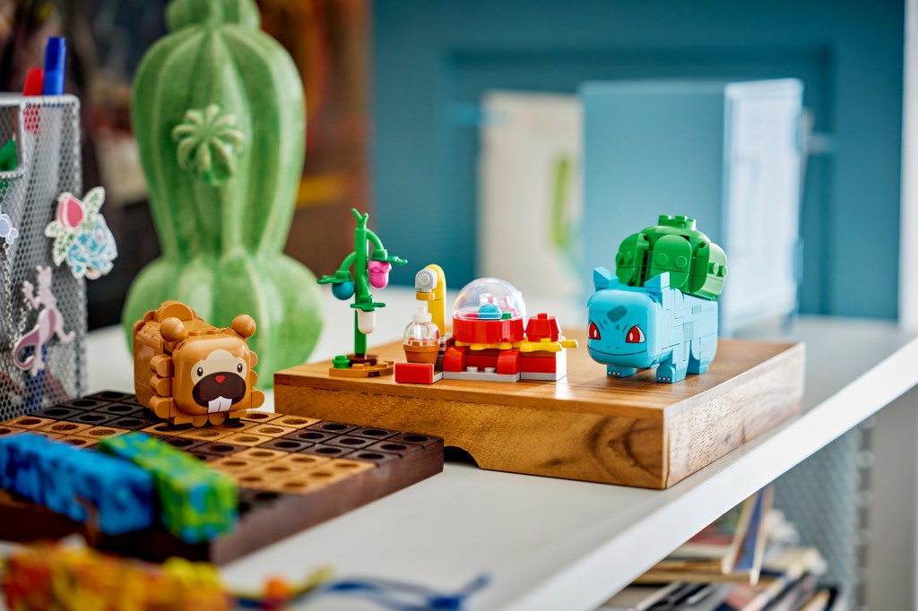 LEGO Pokémon 72155 SMART Play : Bulbizarre et Keunotor, délice de baies