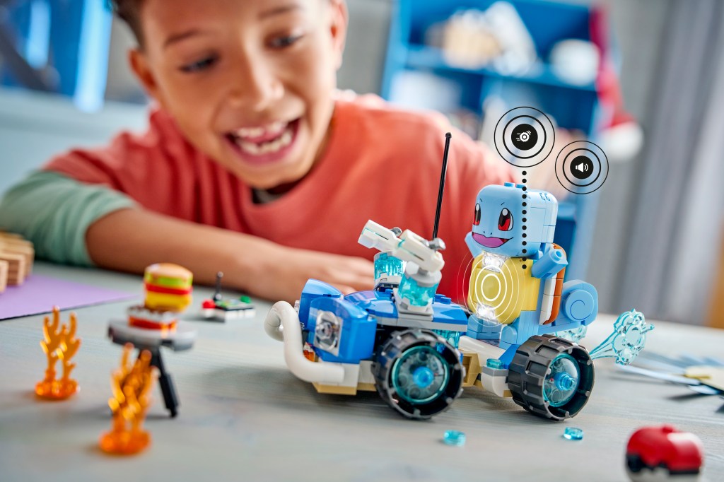 LEGO Pokémon 72156 SMART Play : L'aventure de Carapuce avec le buggy du dresseur