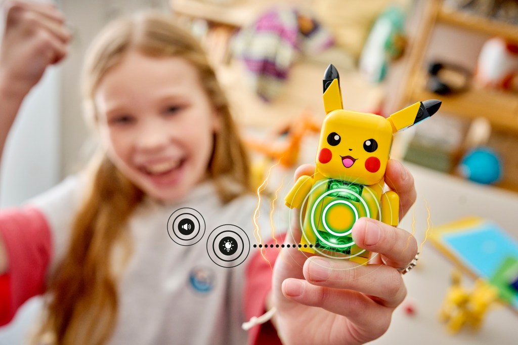 LEGO Pokémon 72164 SMART Play : Pikachu et la Cabane d'Entraînement