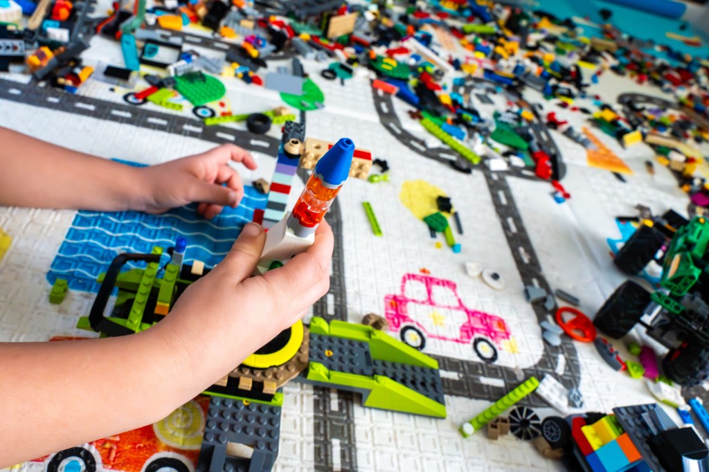 LEGO vs Playmobil