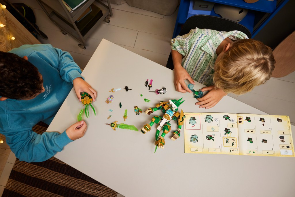 construction LEGO® DREAMZzz 71508 Le Gardien Robot-Renard