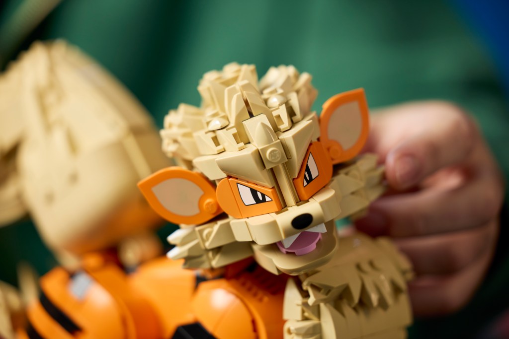 détails LEGO Pokémon 72160 Arcanin