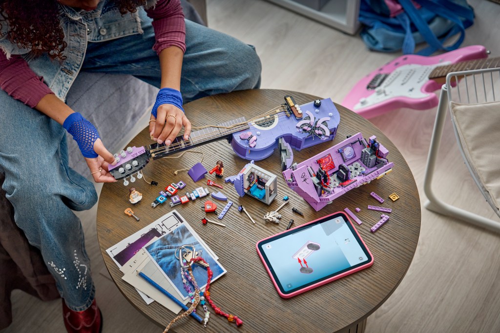 construction LEGO Editions 43031 : La Guitare d'Olivia Rodrigo